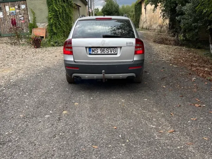 Škoda Octavia 2.0 TDI DPF Ambient 4x4