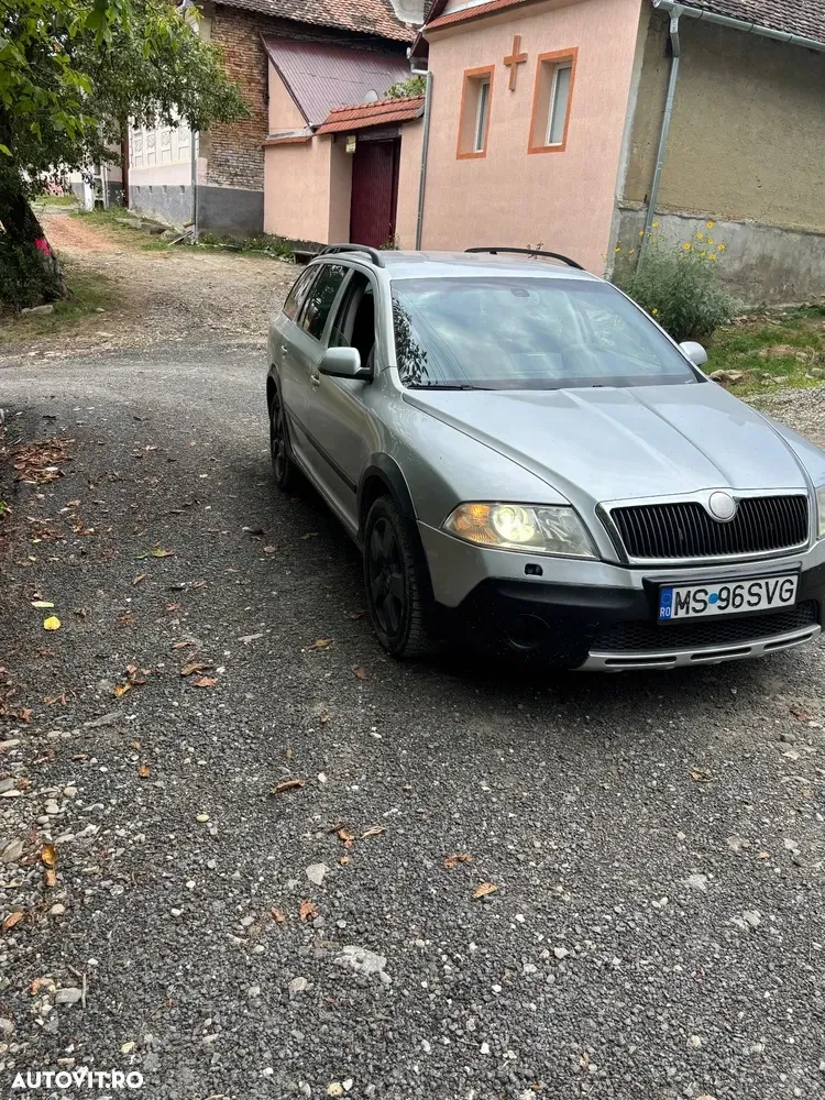 Škoda Octavia 2.0 TDI DPF Ambient 4x4 — imagine 2