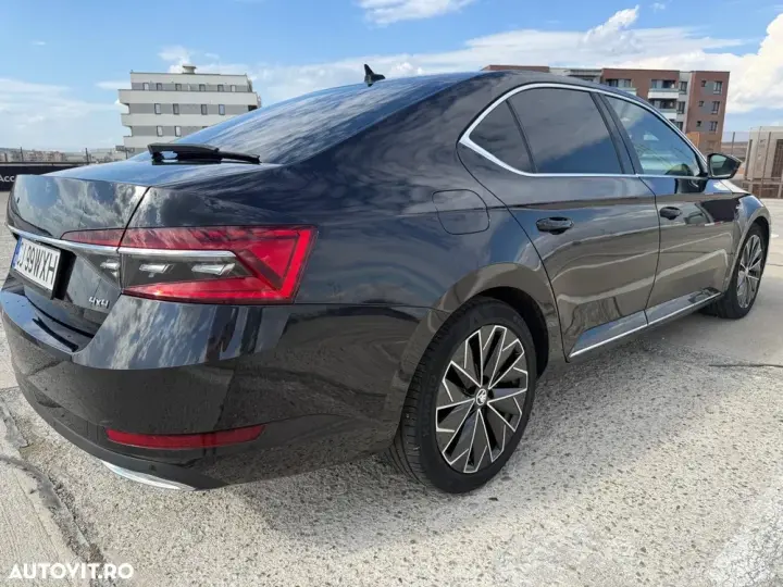 Škoda Superb III 2.0 TDI DSG 4X4 Laurin & Klement