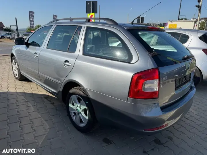 Škoda Octavia II 1.6 TDI AMBITION