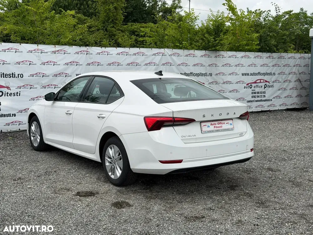 Škoda Octavia 2.0 TDI Ambition — imagine 5