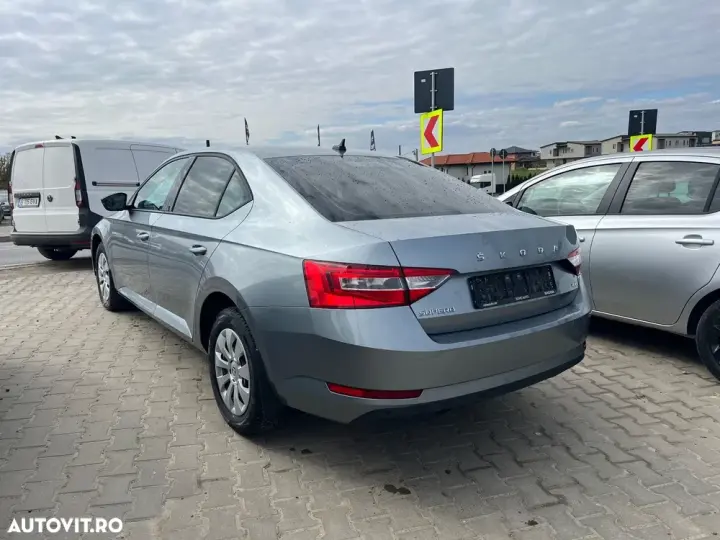 Škoda Superb III 2.0 TDI 4X4 DSG Ambition