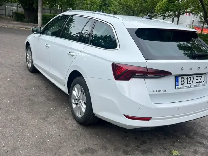 Škoda Octavia IV