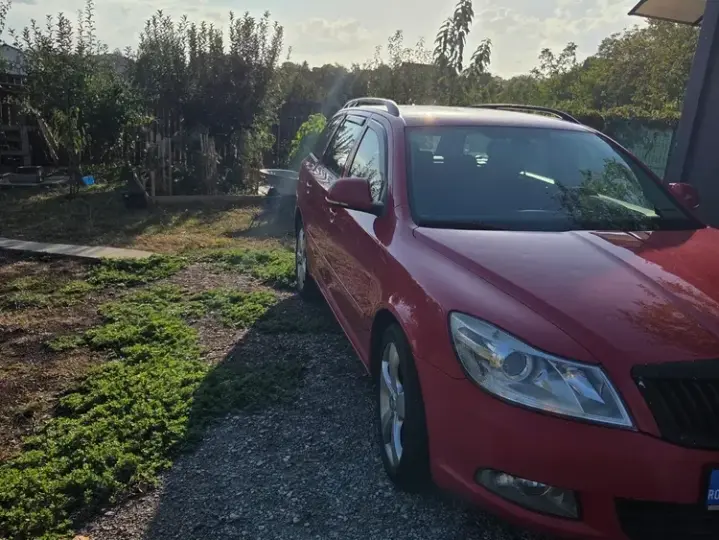 Škoda Octavia II 1.6 TDI Drive