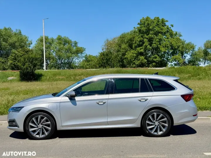 Škoda Octavia IV