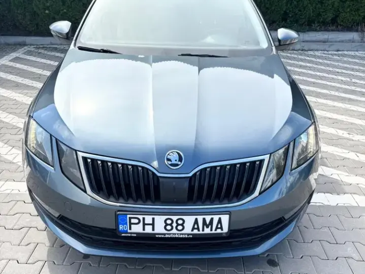 Škoda Octavia IV 1.0 TSI Style