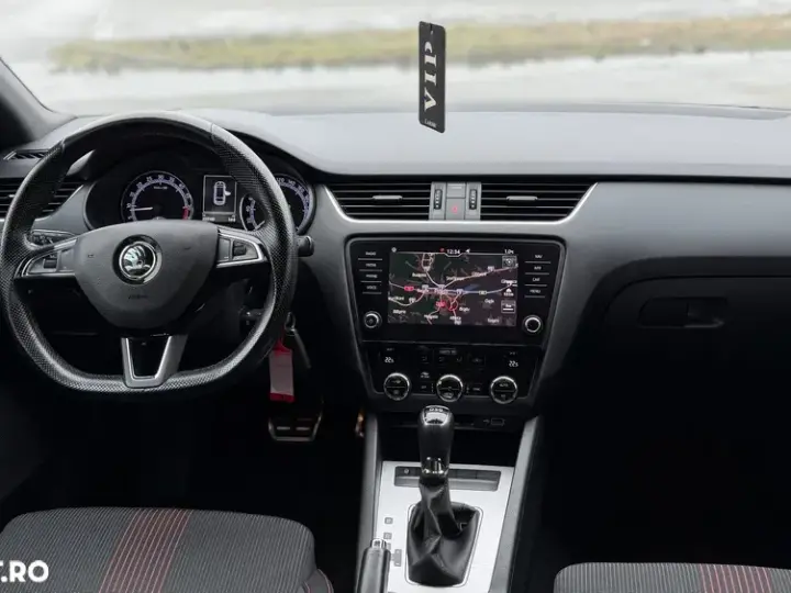 Škoda Octavia IV 1.6 TDI DSG Style