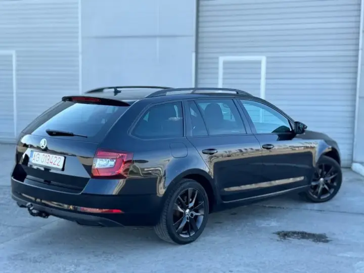 Škoda Octavia IV 1.6 TDI DSG Style