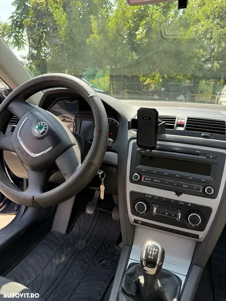 Škoda Octavia II 1.6 TDI Classic — imagine 6