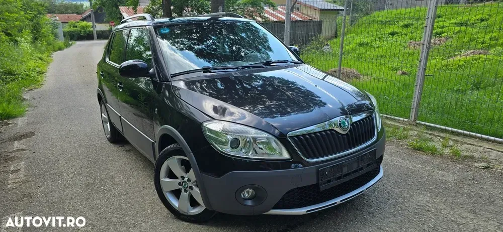 Škoda Fabia II 1.2 TSI Ambiente — imagine 3