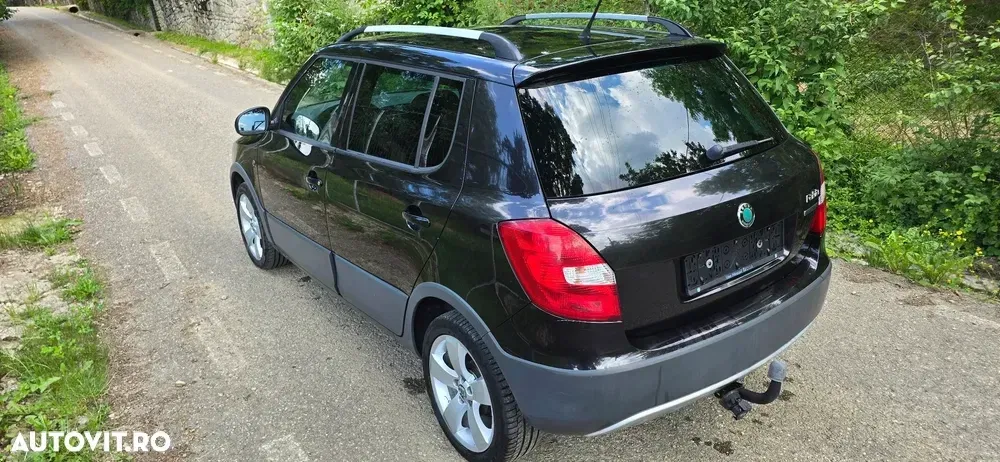 Škoda Fabia II 1.2 TSI Ambiente — imagine 6