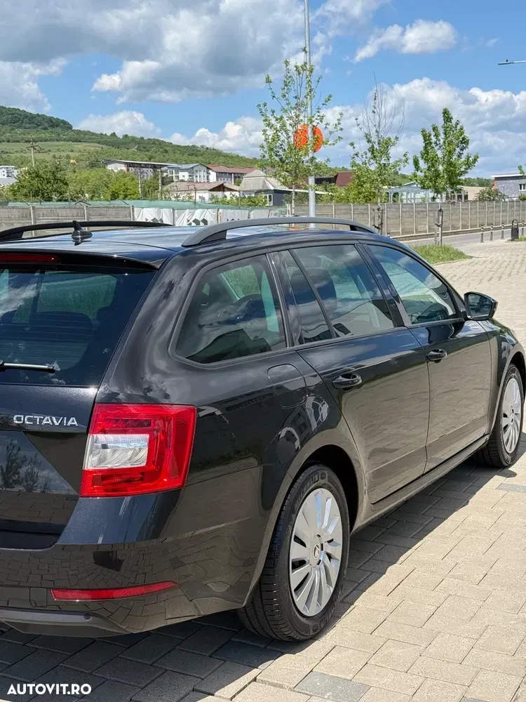 Škoda Octavia III 1.6 TDI DSG Ambition — imagine 2