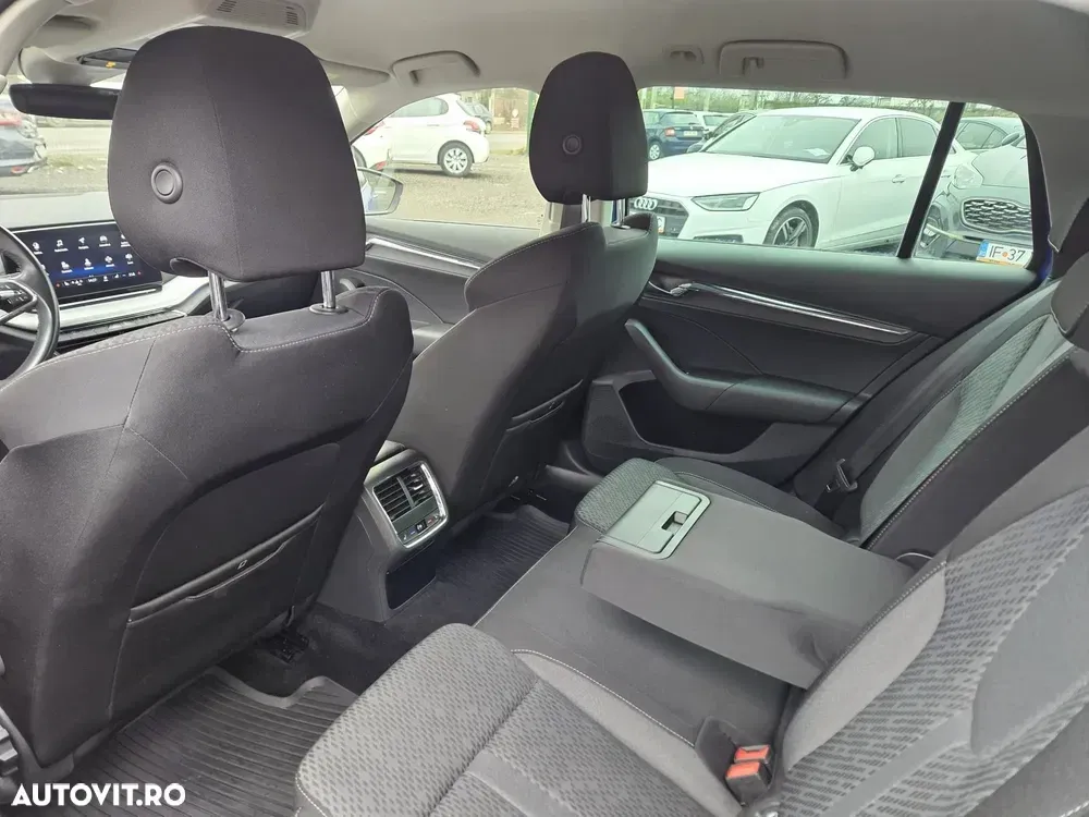 Škoda Octavia IV 2.0 TDI DSG Style — imagine 6