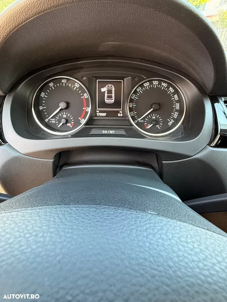 Škoda Rapid 1.2 TSI Style DSG — imagine 6