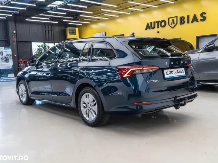 Škoda Octavia IV 1.0 TSI e-TEC DSG Style