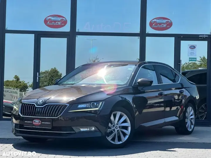 Škoda Superb III