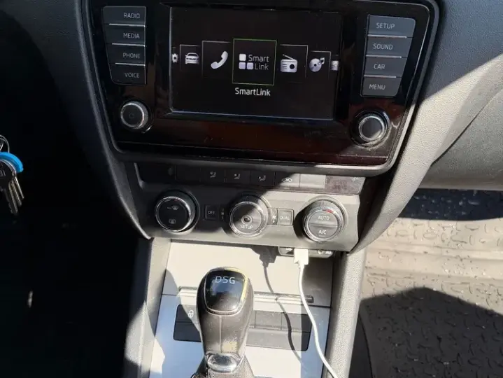 Škoda Octavia III 1.6 TDI AMBITION DSG