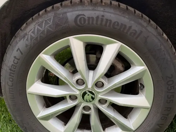 Škoda Octavia III 1.6 TDI AMBITION DSG