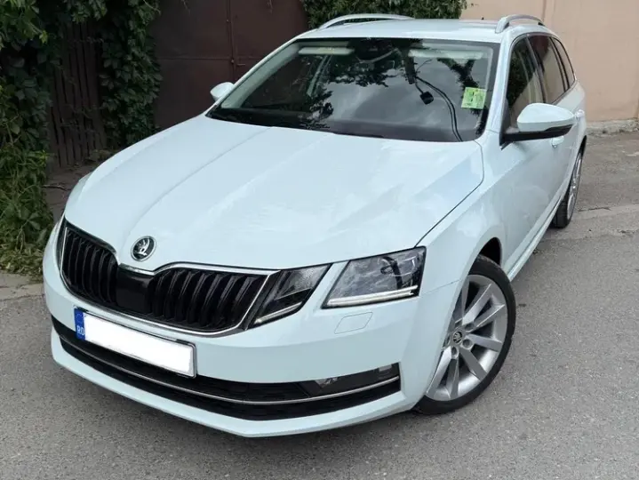Škoda Octavia III 1.6 TDI DSG Premium Edition