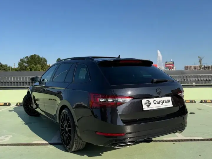Škoda Superb III 2.0 TSI 4X4 DSG Sportline