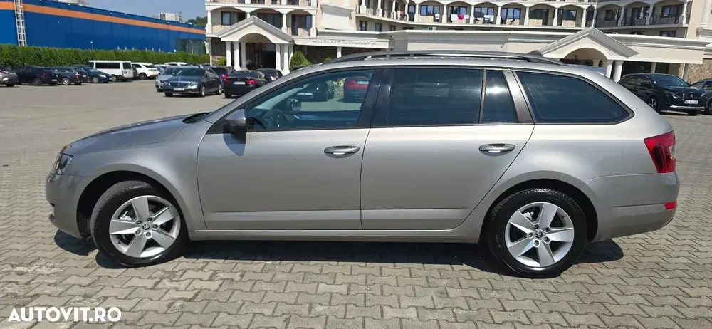 Škoda Octavia III 1.6 TDI Ambiente DSG — imagine 2
