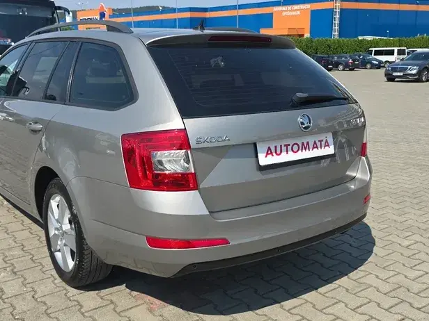 Škoda Octavia III 1.6 TDI Ambiente DSG