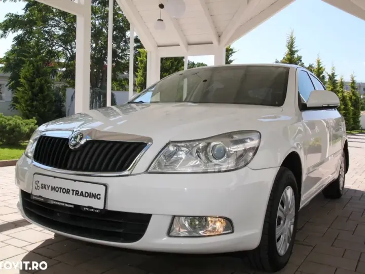 Škoda Octavia II 1.6 TDI AMBITION