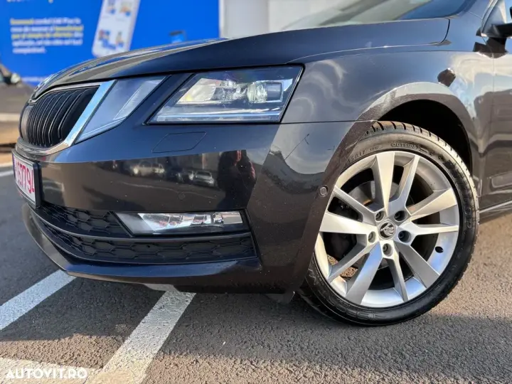 Škoda Octavia IV 2.0 TDI DSG Selection
