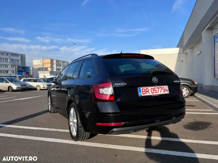 Škoda Octavia IV 2.0 TDI DSG Selection