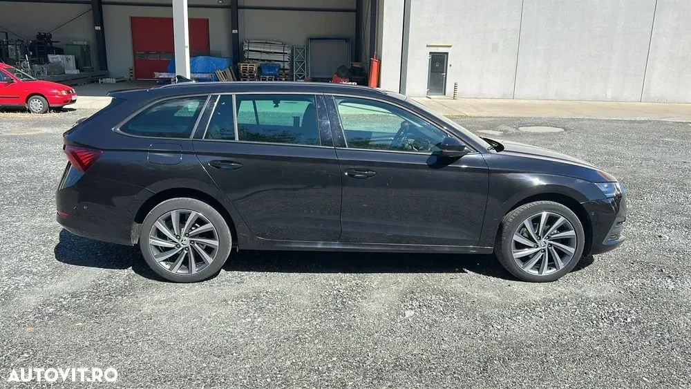 Škoda Octavia IV 2.0 TDI DSG Style — imagine 3