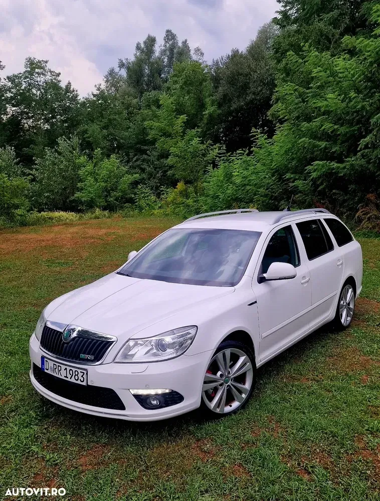 Škoda Octavia II 2.0 TDI CR DPF RS — imagine 2