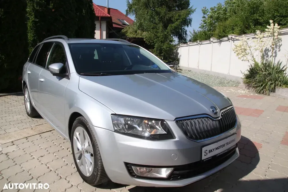 Škoda Octavia III 2.0 TDI DSG Ambition — imagine 3