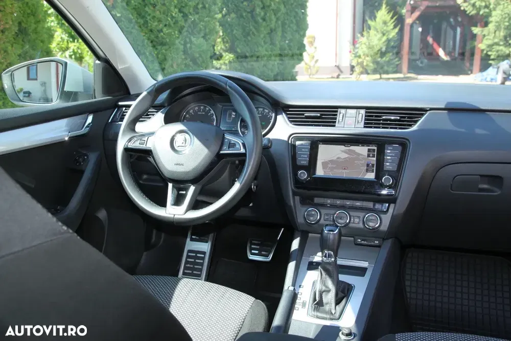 Škoda Octavia III 2.0 TDI DSG Ambition — imagine 4