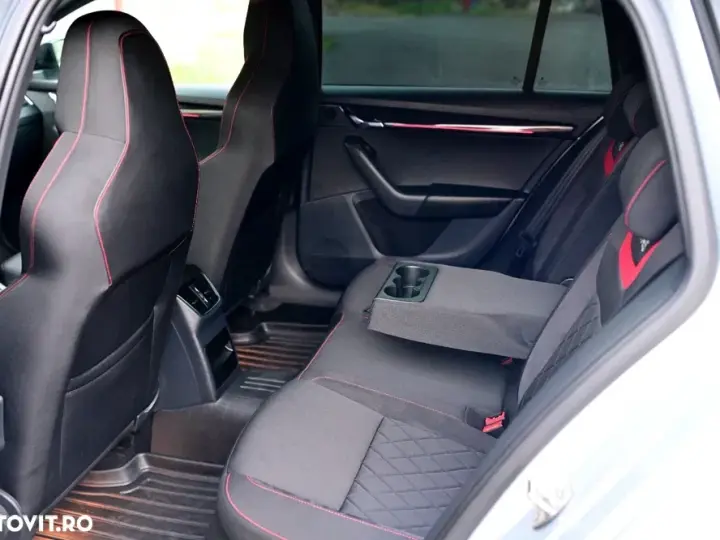 Škoda Octavia IV