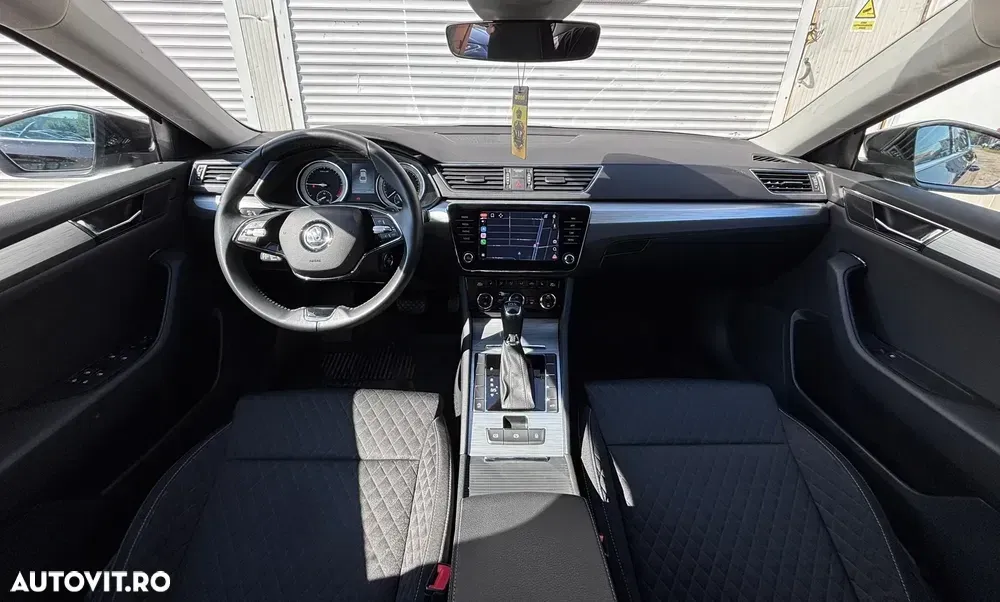 Škoda Superb III 2.0 TDI DSG Style — imagine 4