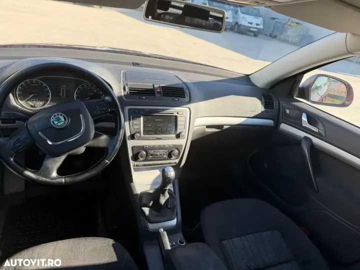 Škoda Octavia II 2.0 TDI Ambition