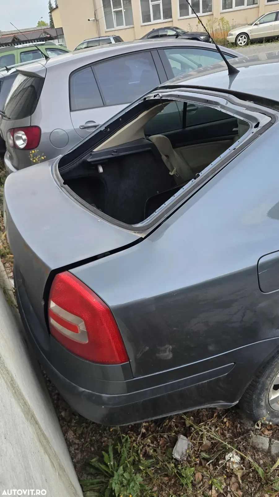 Škoda Octavia II 2.0 TDI Elegance — imagine 6