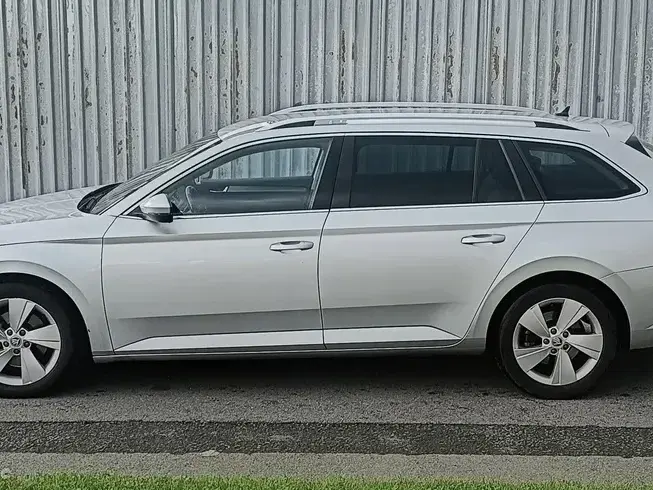 Škoda Superb 2.0 TDI DSG Style