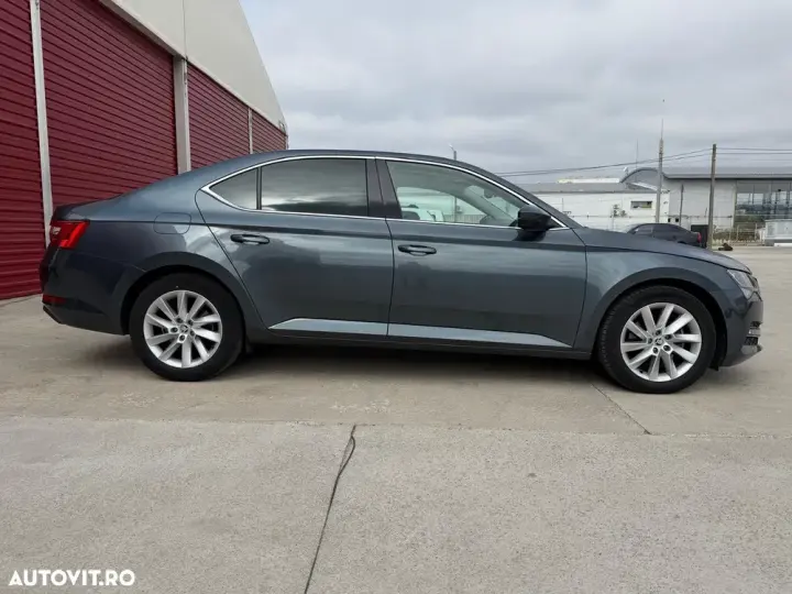 Škoda Superb III 2.0 TDI DSG Ambition
