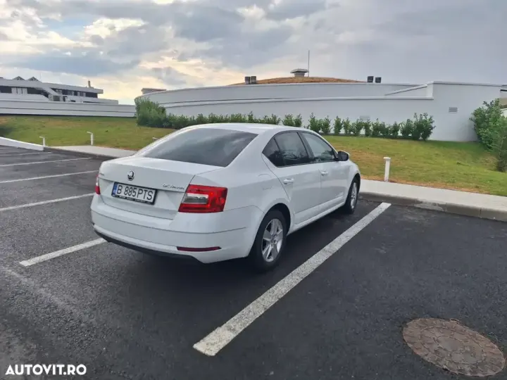 Škoda Octavia III 1.0 TSI DSG Active