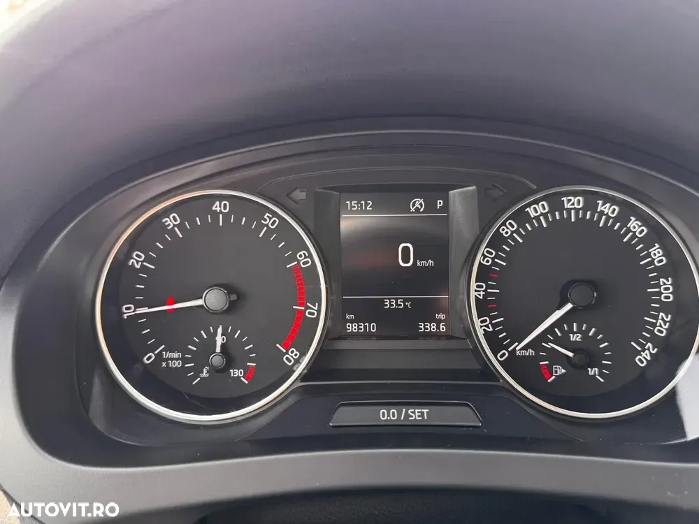Škoda Rapid 1.4 TSI DSG Ambition — imagine 2