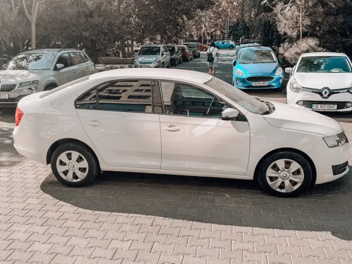 Škoda Rapid 1.4 TDI Active DSG