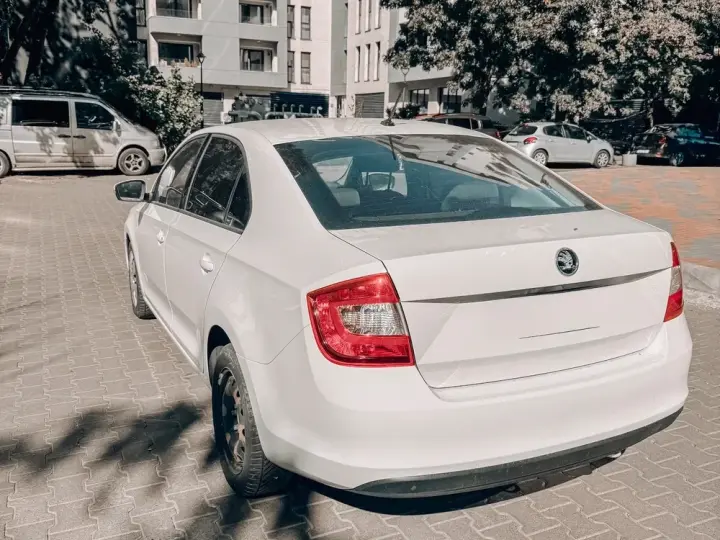 Škoda Rapid 1.4 TDI Active DSG