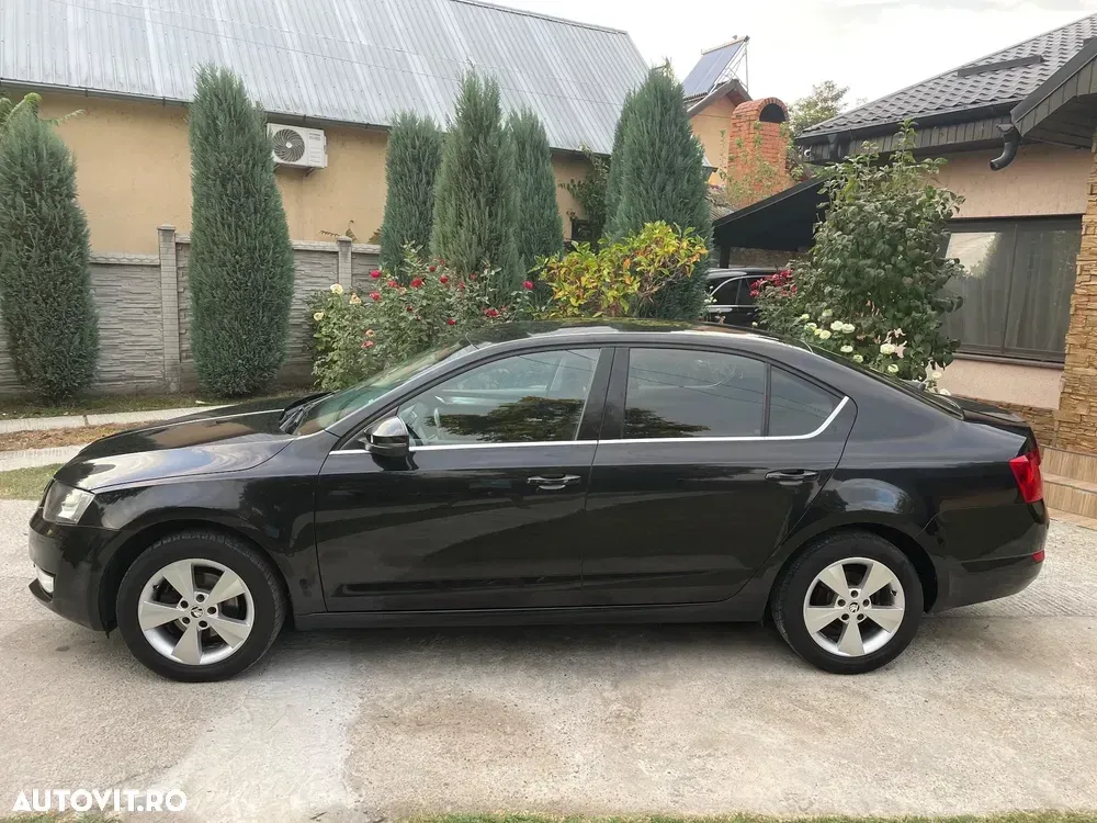 Škoda Octavia III — imagine 3