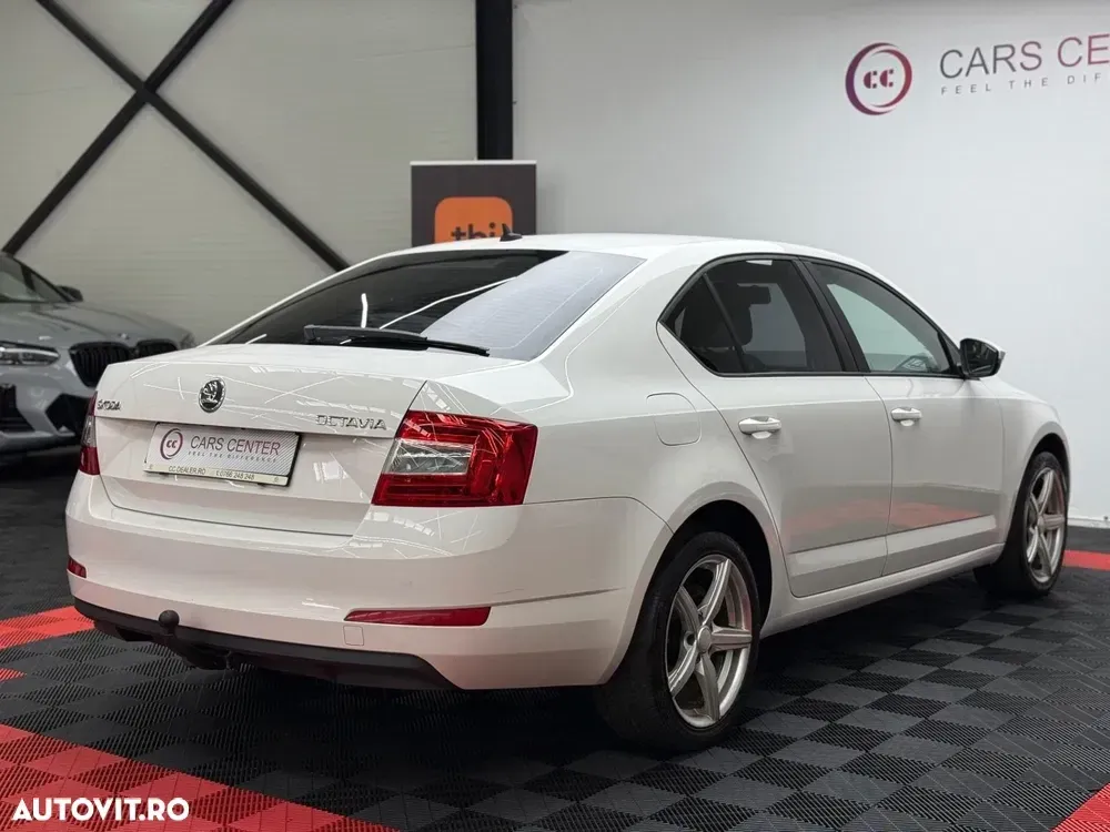 Škoda Octavia — imagine 3