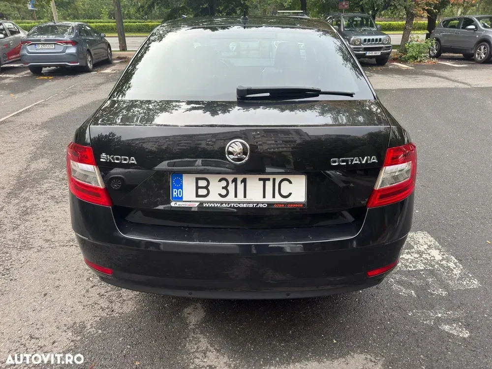 Škoda Octavia IV 1.6 TDI DSG Ambition — imagine 4