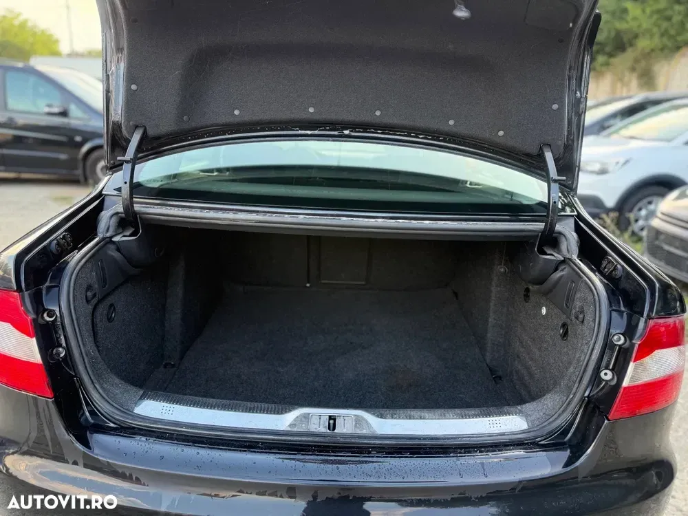 Škoda Superb I 2.0 TDI PD Comfort — imagine 5