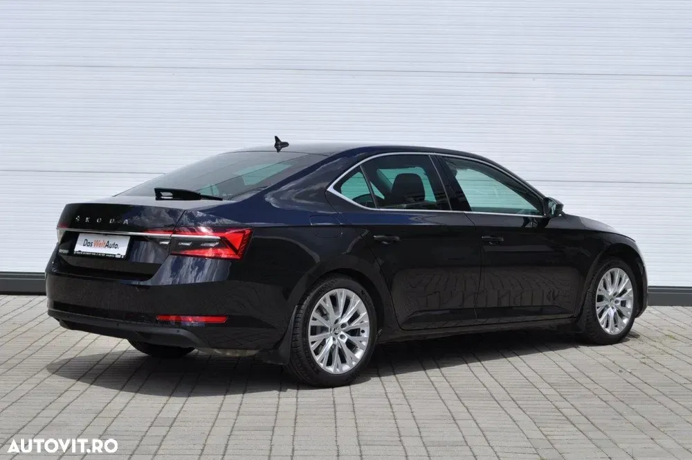 Škoda Superb III 2.0 TSI DSG Style — imagine 3