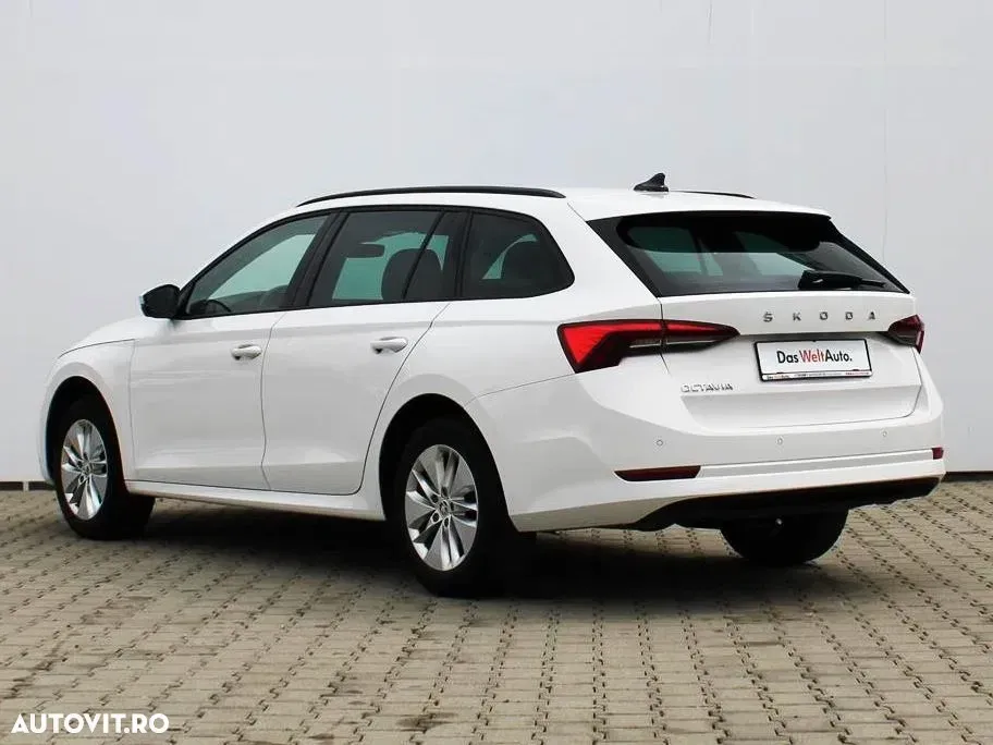 Škoda Octavia IV 2.0 TDI DSG Ambition — imagine 3