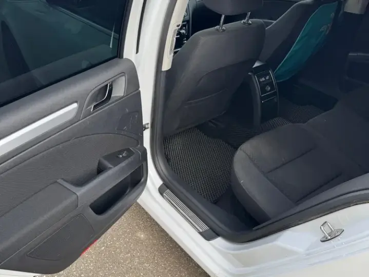 Škoda Superb II 2.0 TDI 4X4 Ambition